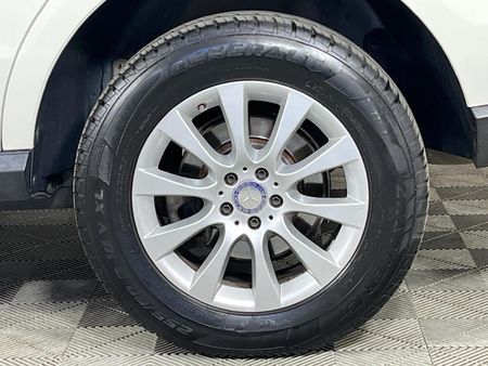 2013-Mercedes-Benz-ML-350-Bluetec_6
