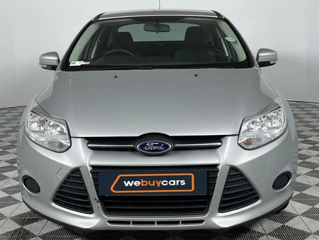 2014-Ford-Focus-16-Ti-VCT-Ambiente-Auto_15