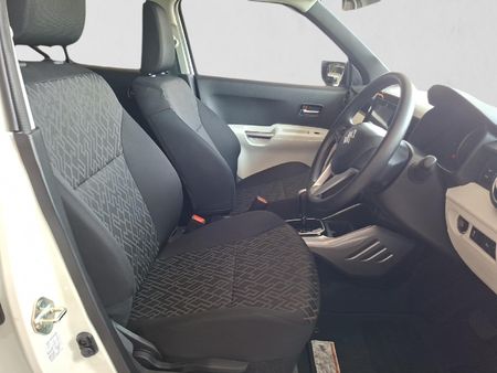 2025-Suzuki-Ignis-12-GLX-Auto_15