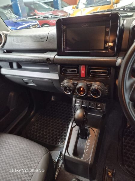 2022-Suzuki-Jimny-15-GLX-Auto_20