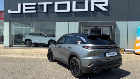 2025-BAIC-X55-15T-Premium-Auto_7