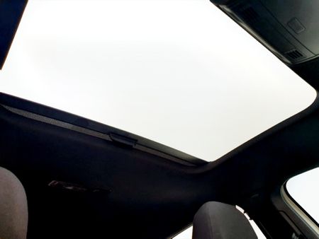 2025-Volkswagen-Taigo-10-TSI-R-Line-Auto_19
