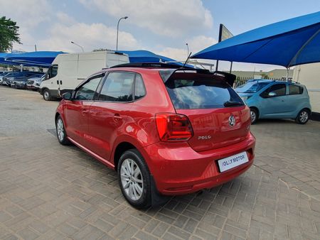 2017-Volkswagen-Polo-VW-POLO-6-TSI-12-SUNROOF-2017_13
