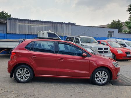 2017-Volkswagen-Polo-VW-POLO-6-TSI-12-SUNROOF-2017_6