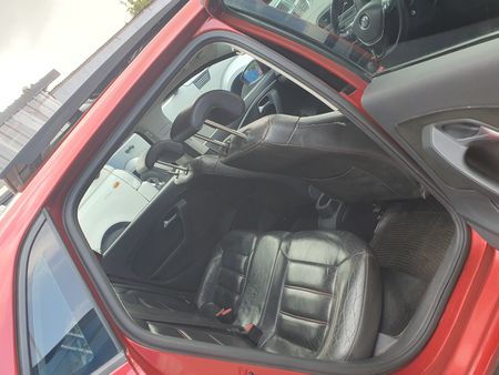 2017-Volkswagen-Polo-VW-POLO-6-TSI-12-SUNROOF-2017_8