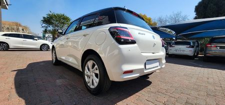 2026-Suzuki-Swift-12-GL-Auto_4
