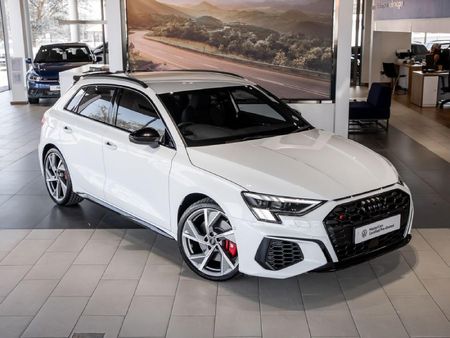 2023-Audi-S3-Sportback-20-TFSI-Quattro-S-Tronic_0