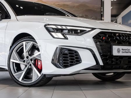 2023-Audi-S3-Sportback-20-TFSI-Quattro-S-Tronic_2
