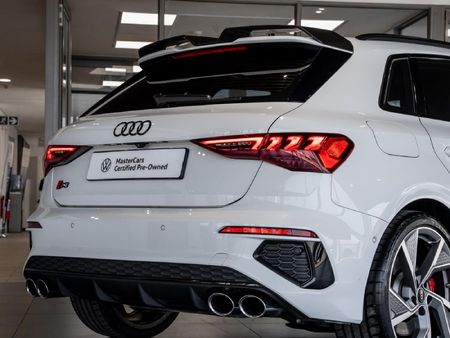 2023-Audi-S3-Sportback-20-TFSI-Quattro-S-Tronic_6