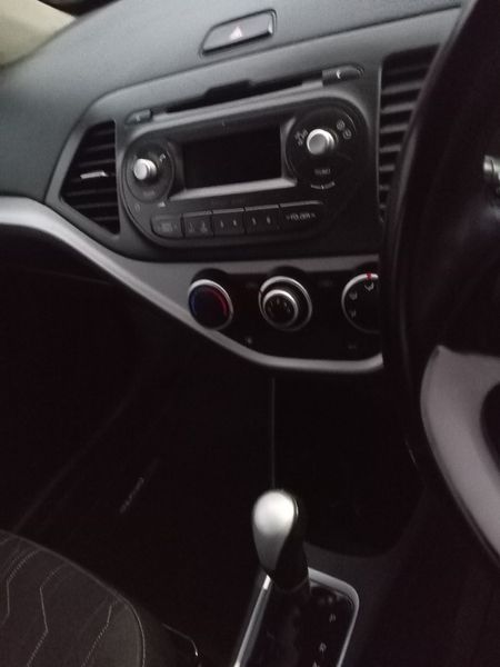 2014-Kia-Picanto-10-Auto_5
