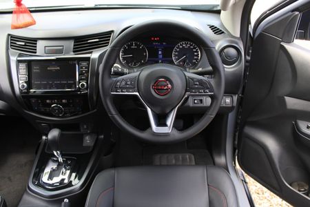2025-Nissan-Navara-25-DDTi-PRO-2X-Auto-Double-Cab_13