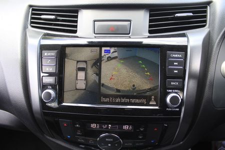 2025-Nissan-Navara-25-DDTi-PRO-2X-Auto-Double-Cab_20