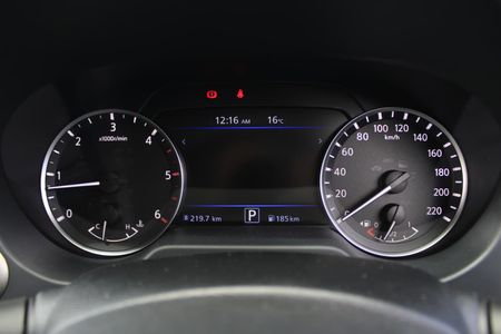 2025-Nissan-Navara-25-DDTi-PRO-2X-Auto-Double-Cab_22