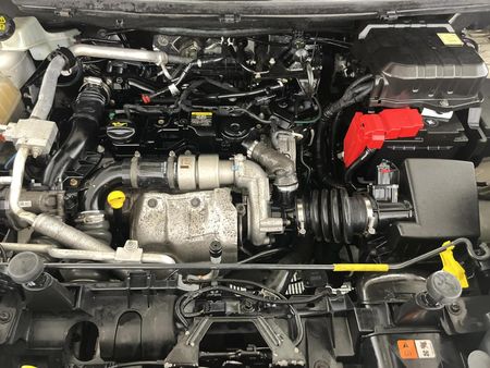 2015-Ford-EcoSport-15-TDCi-Titanium_12