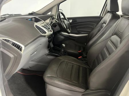 2015-Ford-EcoSport-15-TDCi-Titanium_8