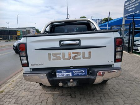 2019-Isuzu-D-Max-300-LX-Auto-Double-Cab_9
