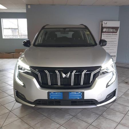 2025-Mahindra-XUV-700-20-AX5-Auto_2