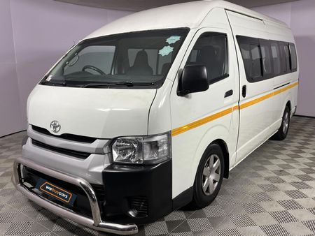 2015-Toyota-Quantum-25-D-4D-Sesfikile-16-seat_0