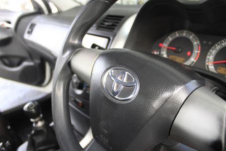2019-Toyota-Corolla-Quest-16_19