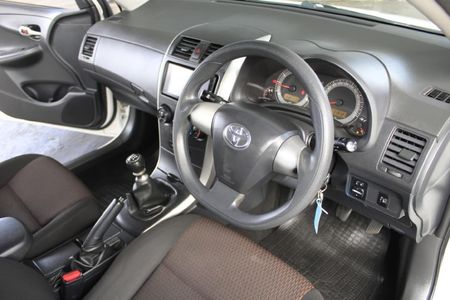 2019-Toyota-Corolla-Quest-16_8