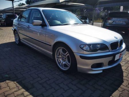 2004-BMW-3-Series-320i-Sport_2
