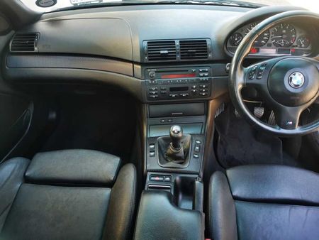 2004-BMW-3-Series-320i-Sport_7