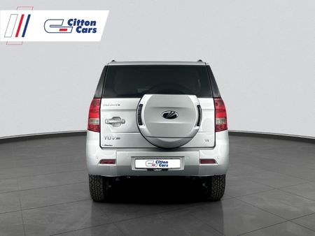 2017-Mahindra-TUV-300-15-TD-7-seat_4
