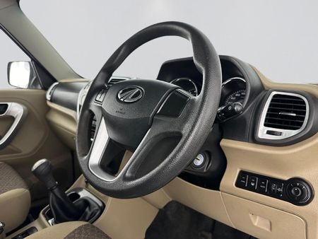 2017-Mahindra-TUV-300-15-TD-7-seat_6