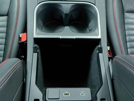 2023-Land-Rover-Discovery-Sport-20D-SE-R-Dynamic-D200_11