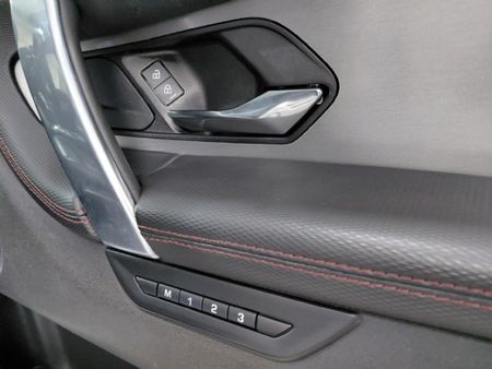 2023-Land-Rover-Discovery-Sport-20D-SE-R-Dynamic-D200_15