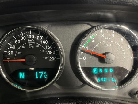 2016-Jeep-Wrangler-36-V6-Sahara-2-dr-Auto_1