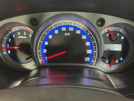 2012-Isuzu-KB-300D-Teq-LX-Extended-Cab_2