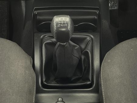 2012-Isuzu-KB-300D-Teq-LX-Extended-Cab_6