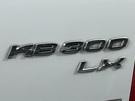 2012-Isuzu-KB-300D-Teq-LX-Extended-Cab_7