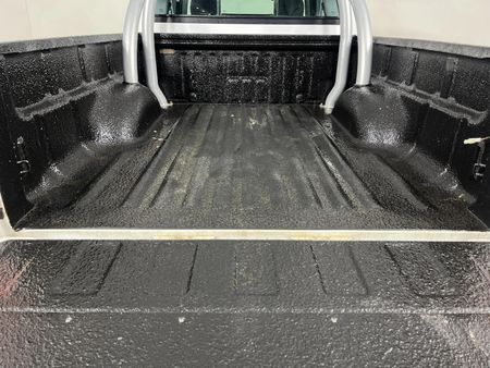 2012-Isuzu-KB-300D-Teq-LX-Extended-Cab_8