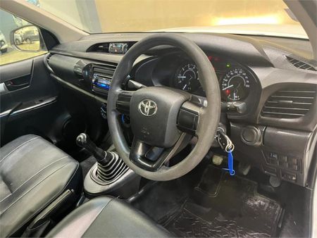 2018-Toyota-Hilux-24-GD-Single-Cab_5
