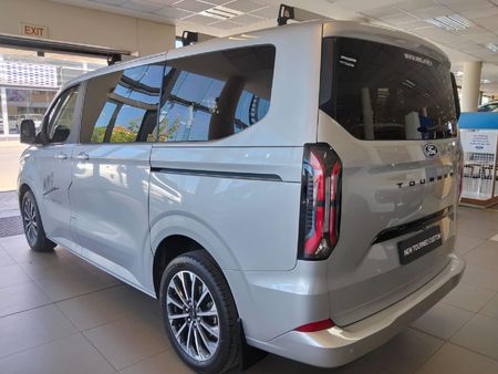 2025-Ford-Tourneo-Custom-20D-Titanium-X-Auto_5