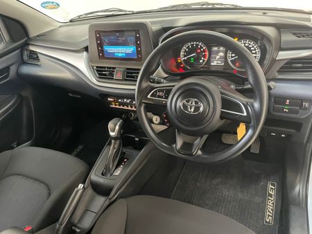 2024-Toyota-Starlet-15-XS-Auto_5