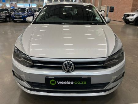 2020-Volkswagen-Polo-10-TSI-Highline-Auto-85kW_1
