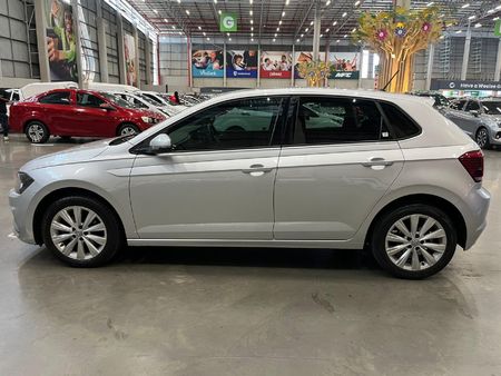 2020-Volkswagen-Polo-10-TSI-Highline-Auto-85kW_3