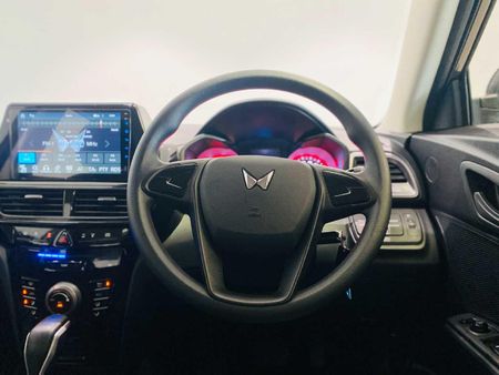 2026-Mahindra-XUV-3XO-12T-MX2-Auto_15