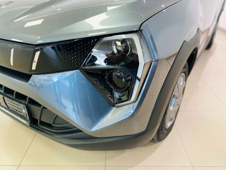 2026-Mahindra-XUV-3XO-12T-MX2-Auto_17