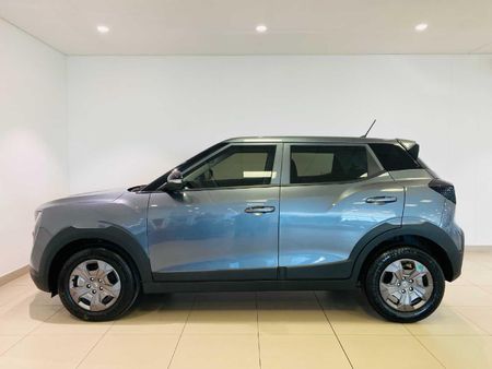 2026-Mahindra-XUV-3XO-12T-MX2-Auto_5