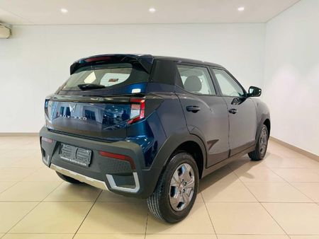 2026-Mahindra-XUV-3XO-12T-MX2_3