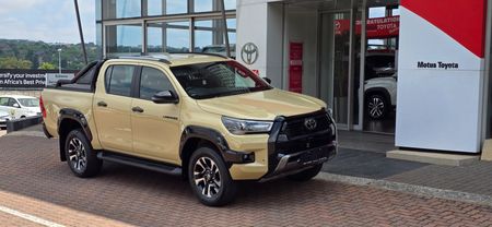 2025-Toyota-Hilux-28-GD-6-RB-Legend-55-4x4-Auto-Double-Cab_2