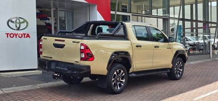 2025-Toyota-Hilux-28-GD-6-RB-Legend-55-4x4-Auto-Double-Cab_3