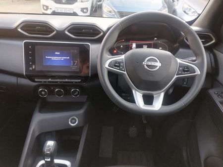 2025-Nissan-Magnite-10-Acenta-Plus-AMT_3