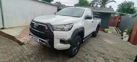 2025-Toyota-Hilux-24-GD-6-SRX-4x4-Single-Cab_3