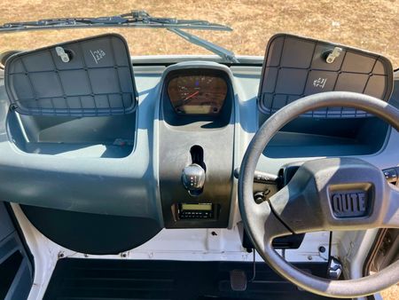 2021-Bajaj-Qute-Qcar_12