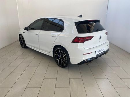 2025-Volkswagen-Golf-8-20-TSI-R-DSG_5